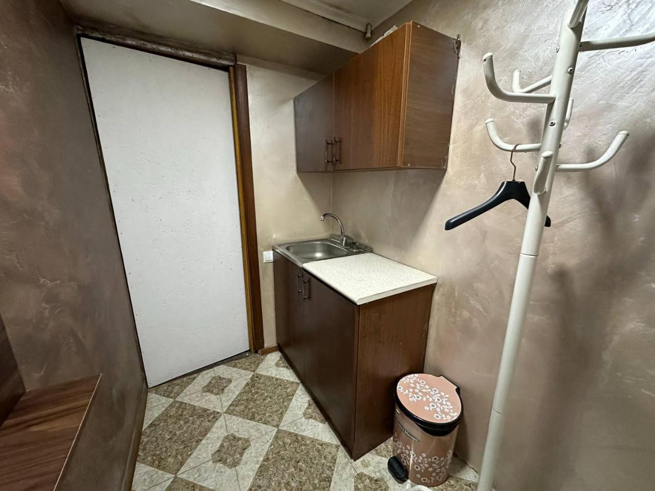 U Ashota Hotell Jerevan Exteriör bild