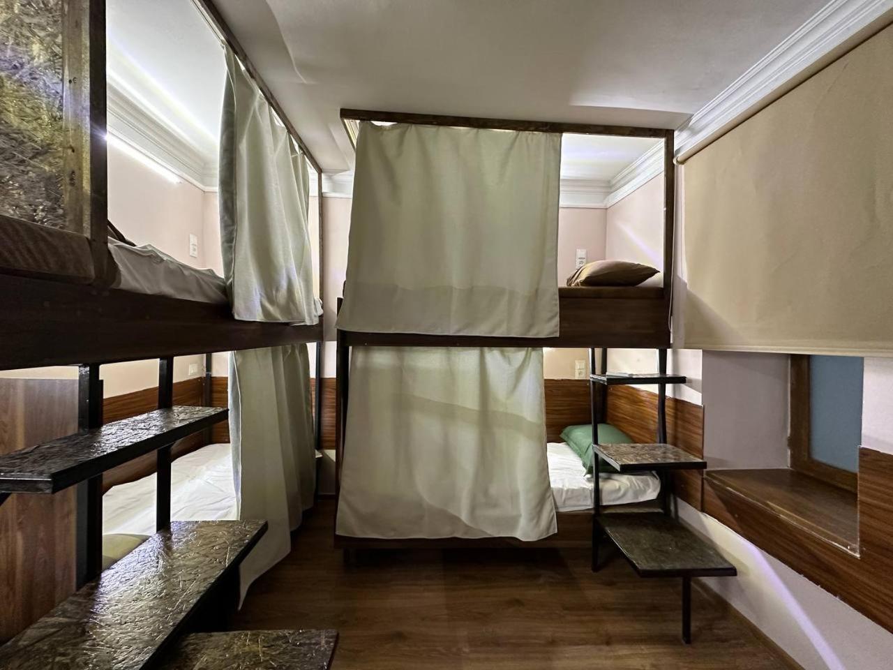 U Ashota Hotell Jerevan Exteriör bild
