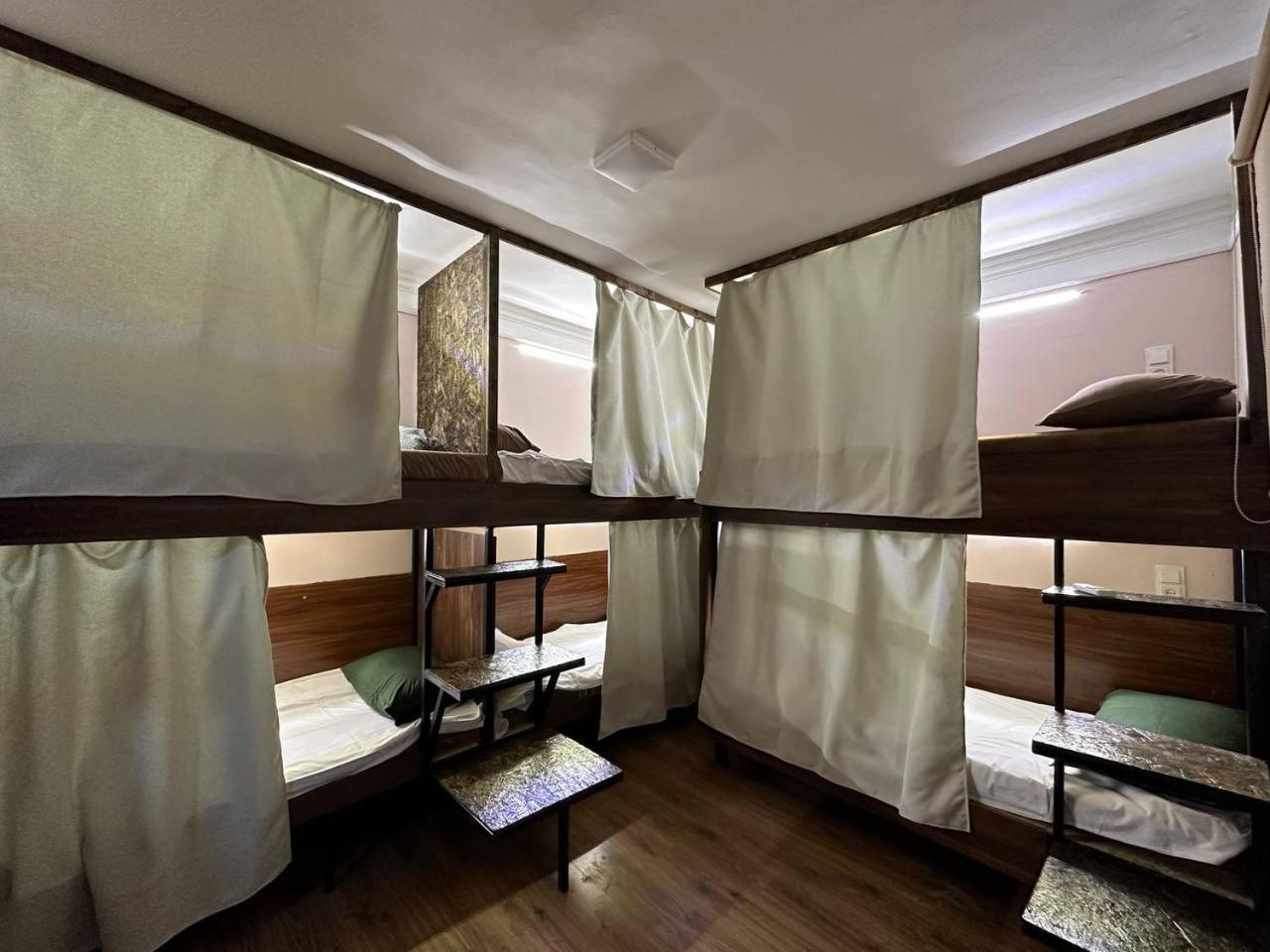 U Ashota Hotell Jerevan Exteriör bild